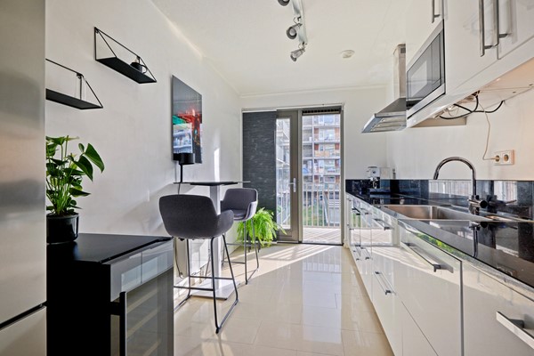 Medium property photo - Julius Pergerstraat 148, 1087 KP Amsterdam